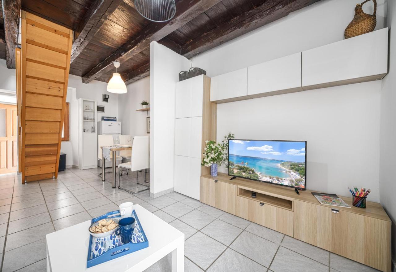 Studio Apartman Salis Vodice Apartment Bagian luar foto